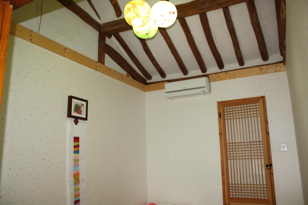 Dukmanjae Hotel Jeonju Luaran gambar